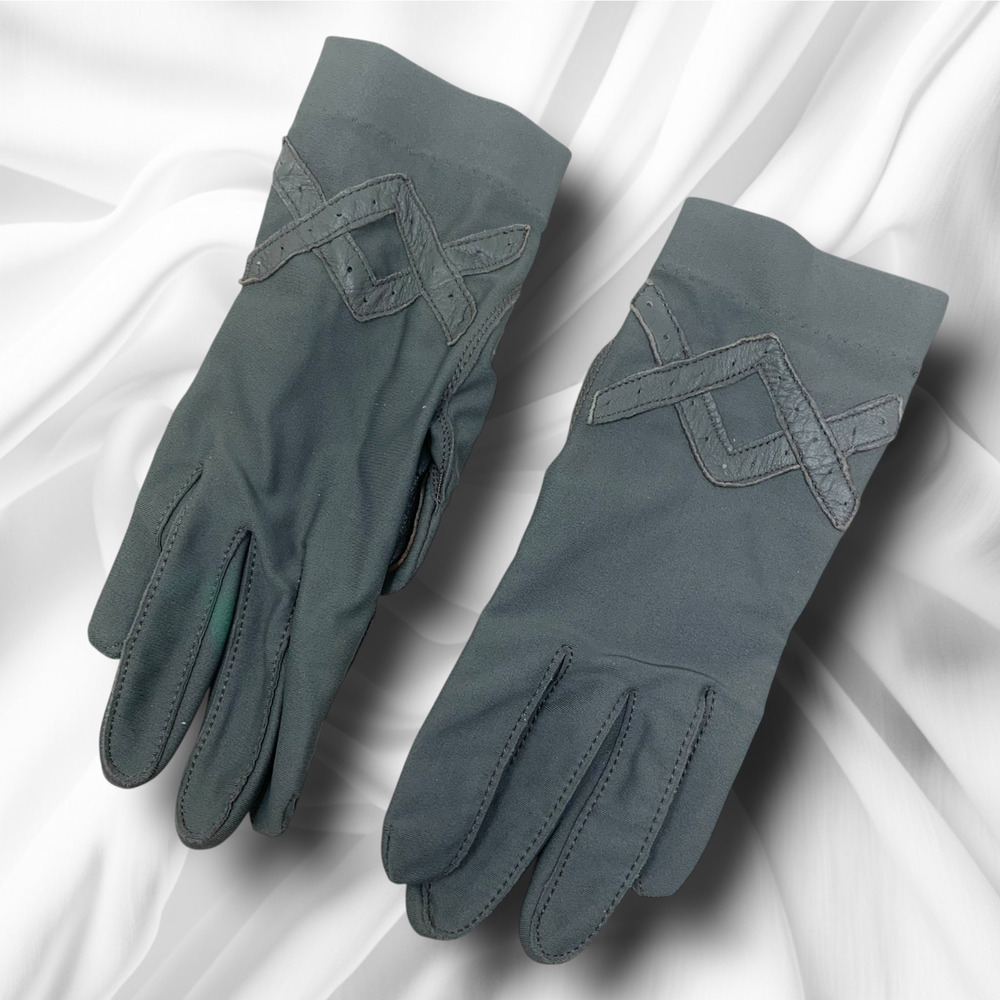 Vintage Fownes One Size Fits All Gray Stretch Nylon Spandex Driving Gloves READ